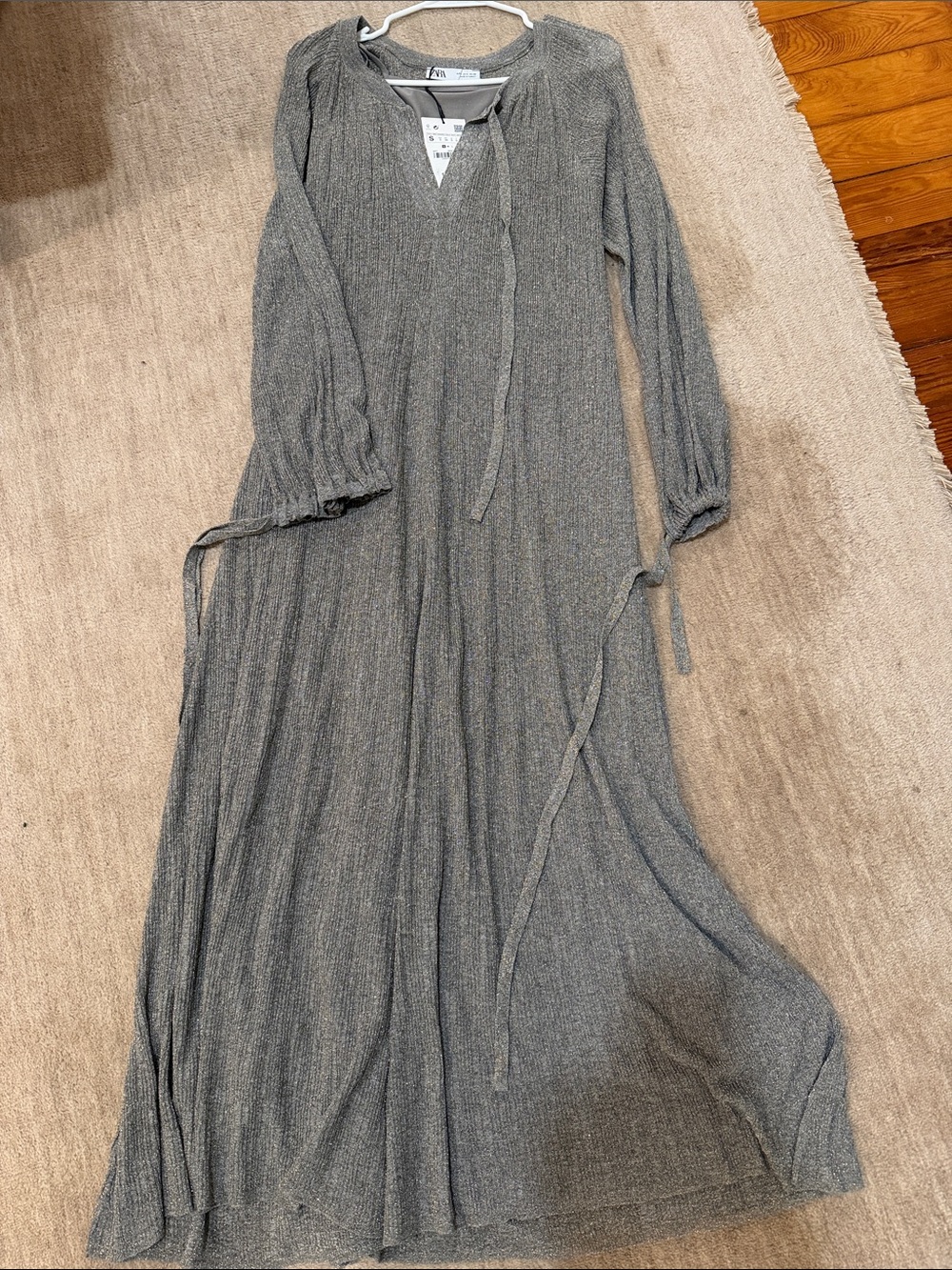 Ara Gray Ribbed Long Sleeve Maxi Dress
